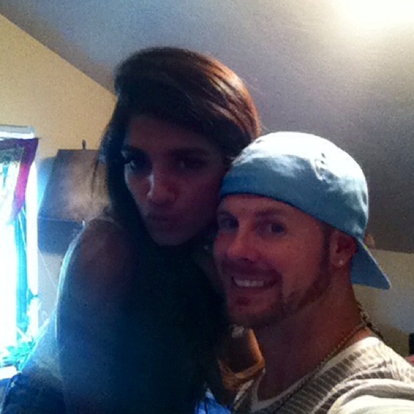 Profile Picture of Mehvish Masih (@mehv) on Poshmark