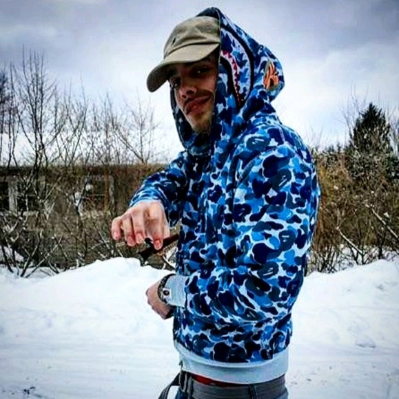 Profile Picture of Jeremy Wise (@jwisemusic) on Poshmark