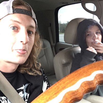 Profile Picture of Jake Purvis (@ThePurvisWagon) on Twitter