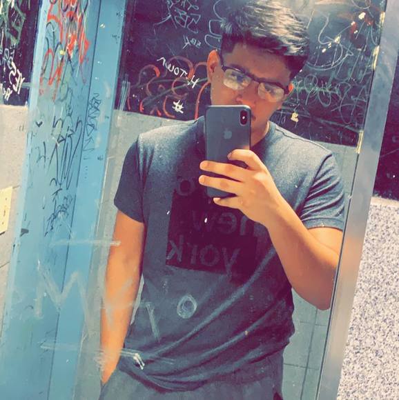 Profile Picture of Genaro Alvarez (@genaro12alvarez) on Poshmark