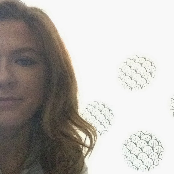 Profile Picture of Michaela Larson (@mlar3883) on Poshmark