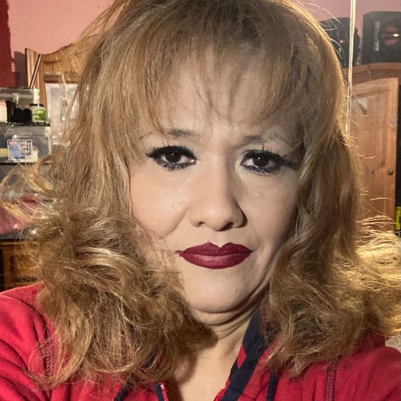 Profile Picture of Lucia Ramos (@lucylaloca69) on Poshmark
