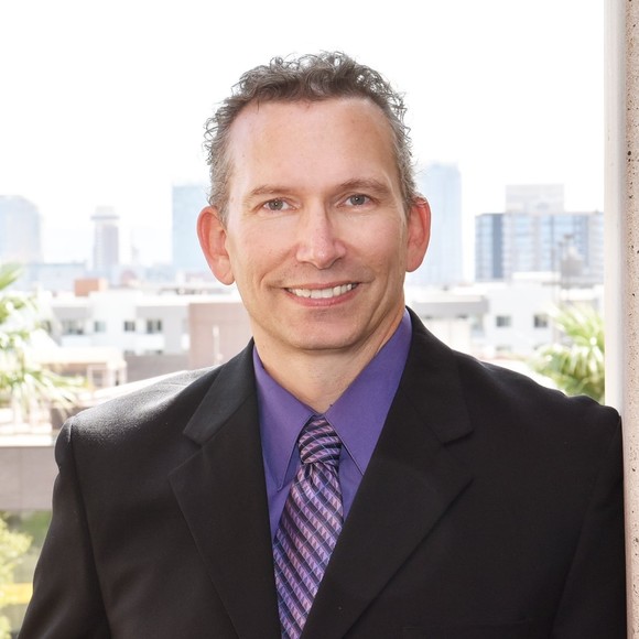 Profile Picture of David Hulka (@david_hulka) on Poshmark