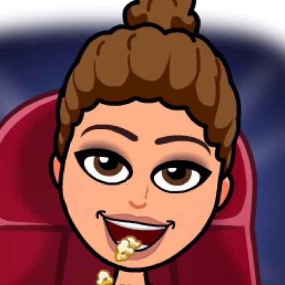 Profile Picture of Lea Jones (@33tinker44) on Poshmark