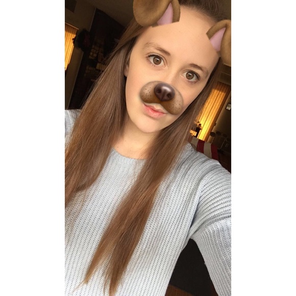 Profile Picture of Brianna Reinhart (@bri_17_) on Poshmark