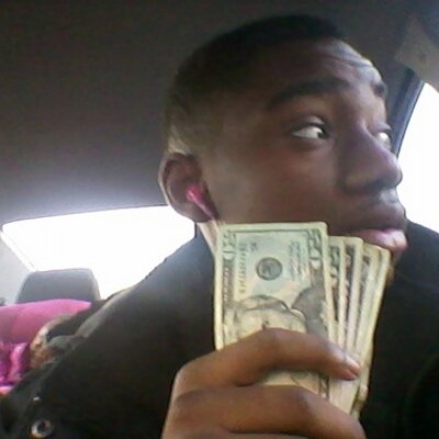 Profile Picture of Derrick Gladden (@GladdenDerrick) on Twitter