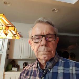 Profile Picture of Ray Swindle (@rarisw11) on Twitter