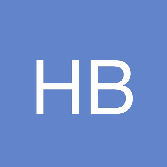 Profile Picture of Helen Brennick (@brennick100) on Poshmark