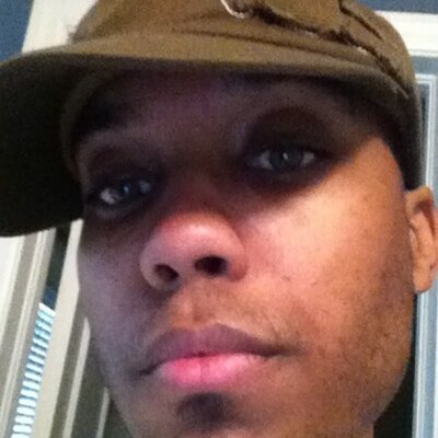 Profile Picture of Kenneth Devon Burns (@kdevonburns) on Twitter