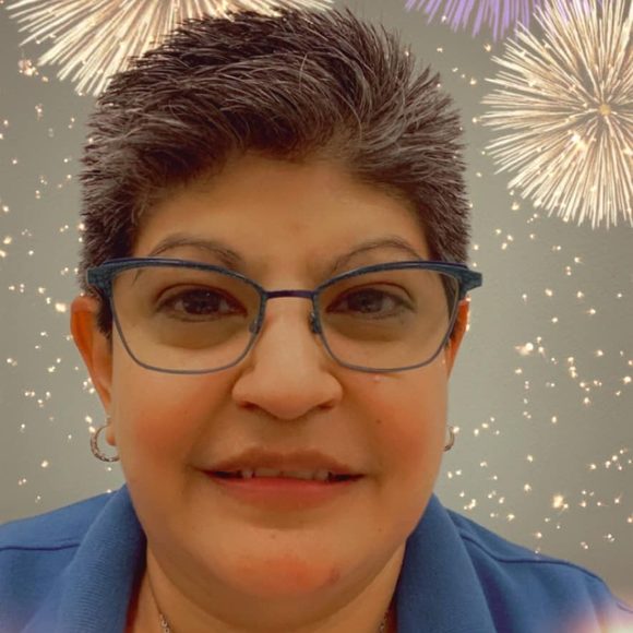 Profile Picture of Kris Stadler (@stadlerkris) on Poshmark