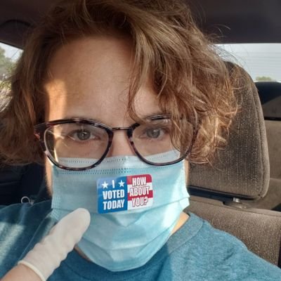 Profile Picture of Michelle L. Quinn (@Broad) on Twitter