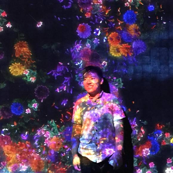 Profile Picture of Yi Liu (@yliu33) on Poshmark