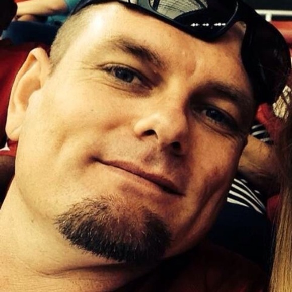 Profile Picture of Randy Correll (@icemanrandy) on Poshmark