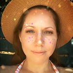 Profile Picture of Joanna Moore (@joannaclinchmoore) on Instagram