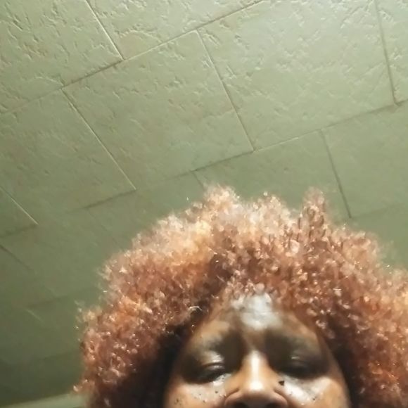 Profile Picture of Alfretia Parmele (@alfretiaparmele) on Poshmark