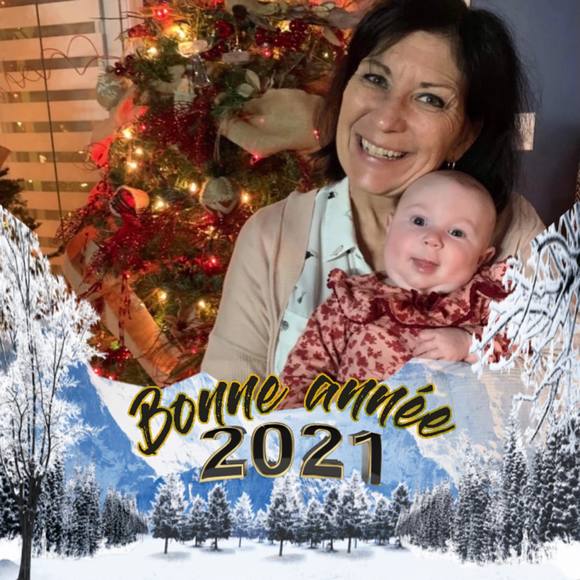 Profile Picture of Linda Deschamps (@mavidad) on Poshmark