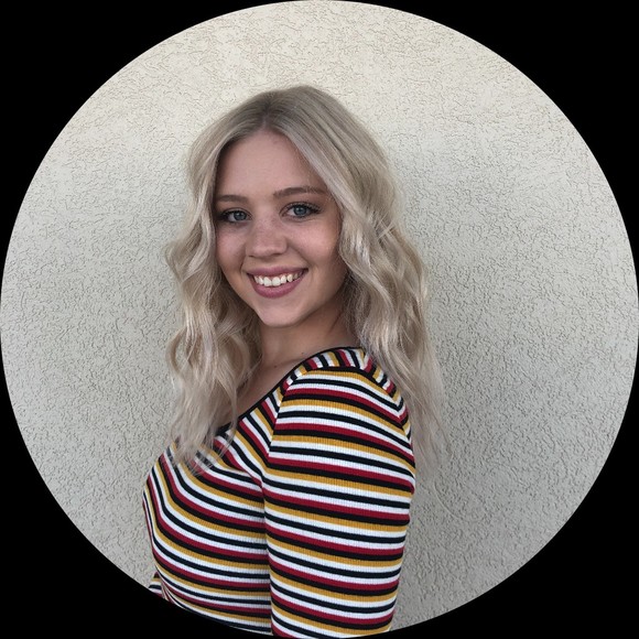 Profile Picture of Kyley Gagnon (@kyleygagnon) on Poshmark