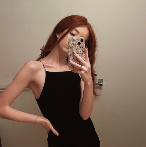 Profile Picture of Julie Benson (@juliebenson379) on Poshmark