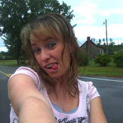 Profile Picture of Kelly Carver (@KellyCarver1) on Twitter