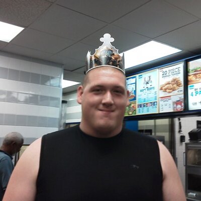 Profile Picture of Justin Parrott (@kingsized72) on Twitter