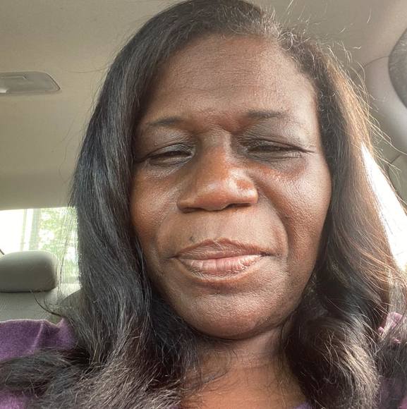 Profile Picture of Dawn Calhoun (@tandawn123) on Poshmark