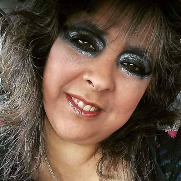 Profile Picture of Gina Cerbo (@stevien7788) on Poshmark