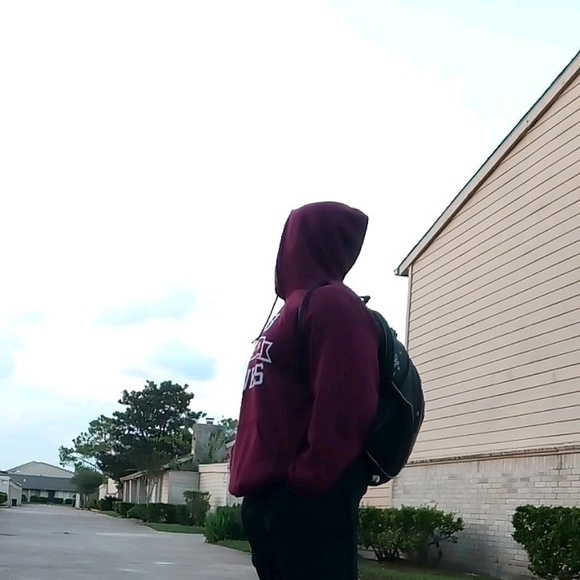 Profile Picture of Nathanyal Ridgeway (@nathanyal) on Poshmark