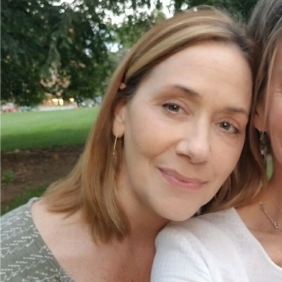 Profile Picture of Tina Germano (@tina_germano) on Poshmark