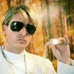 Profile Picture of bobby.light.420 (@bobby.light.420) on Instagram