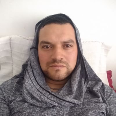 Profile Picture of Andrescas (@andrewpou) on Twitter