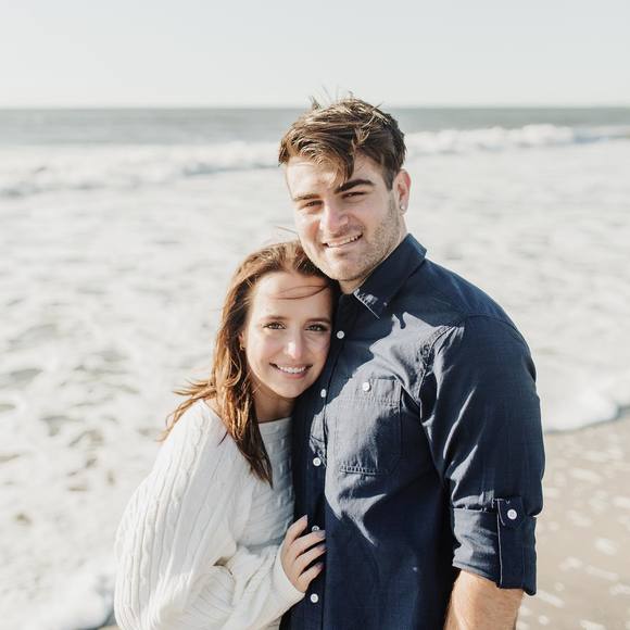 Profile Picture of Tori Murphy (@victoria_mar) on Poshmark