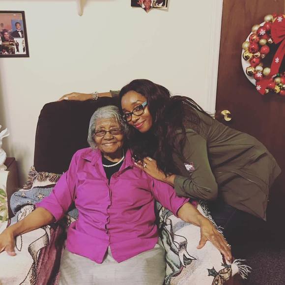 Profile Picture of Tameika Reese (@iam_r3zilient) on Poshmark