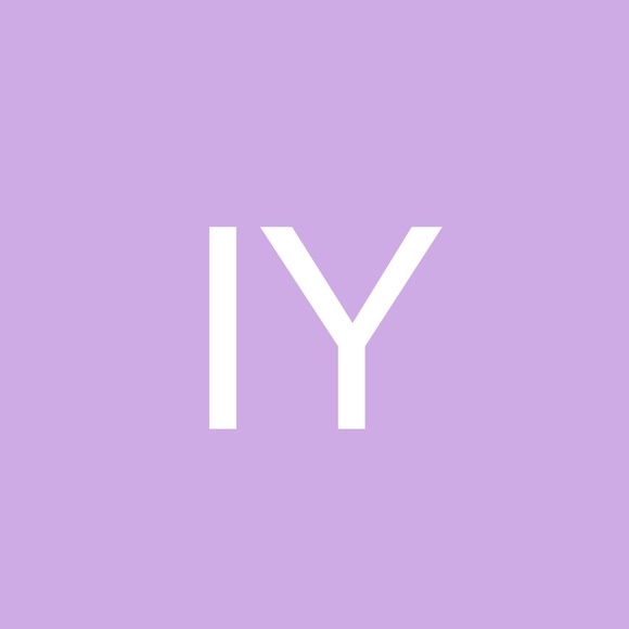 Profile Picture of Ina Yzeiraj (@inay20) on Poshmark