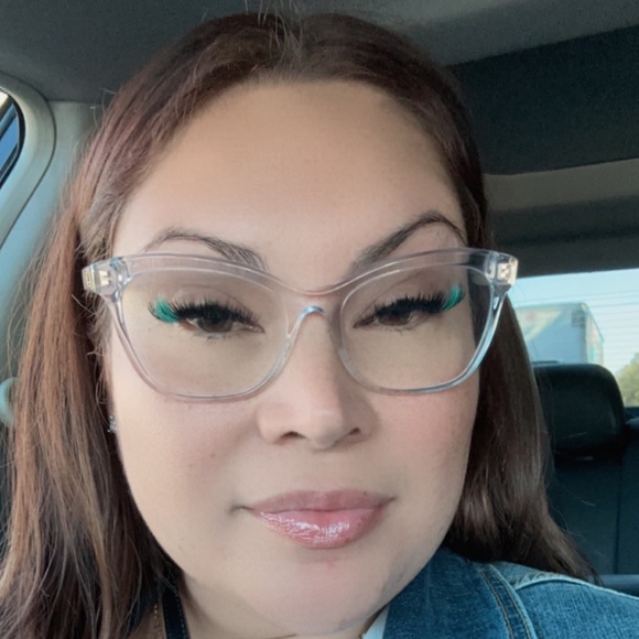 Profile Picture of Paulina Zaragoza (@pzaragoza80) on Poshmark