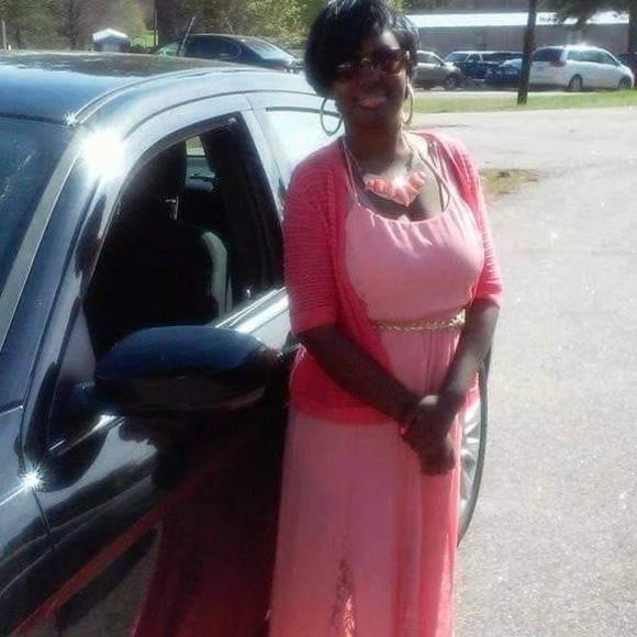 Profile Picture of Monique John (@moniquejohn9) on Poshmark