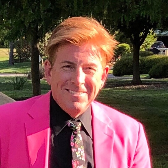 Profile Picture of Scott Tilley (@stilley3) on Poshmark