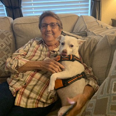 Profile Picture of Mae Bates (@MaeBates17) on Twitter
