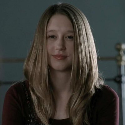 Profile Picture of Violet Harmon (@realvioleth) on Twitter