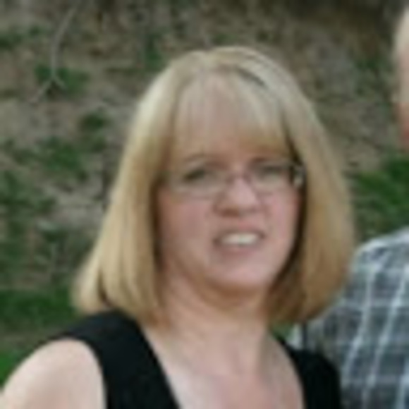 Profile Picture of Diana Tritz (@dtritz3441) on Poshmark