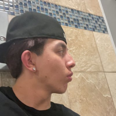 Profile Picture of Fabian Adame (@faxxian) on Twitter