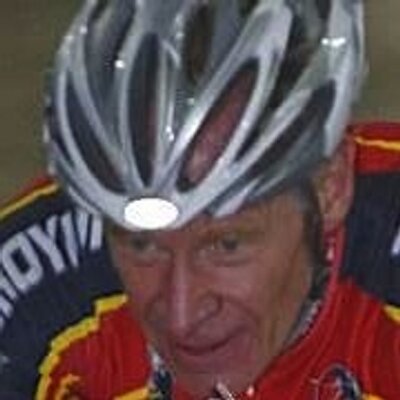 Profile Picture of David Moreland (@two2dogs) on Twitter