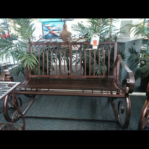 Profile Picture of Cassandra Duran (@duran21) on Poshmark