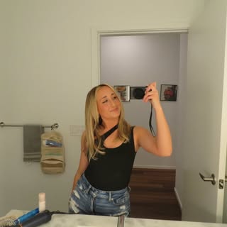 Profile Picture of kayla (@kayla.decker) on Instagram