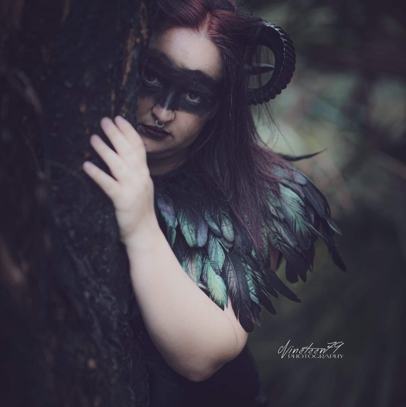 Profile Picture of Holly Easey (@mrseasey) on Poshmark