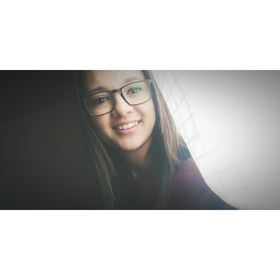 Profile Picture of Daniela Alvarez (@daniellaalva4860) on Pinterest