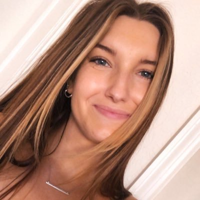 Profile Picture of Jennifer Barr (@jennbarr_) on Twitter