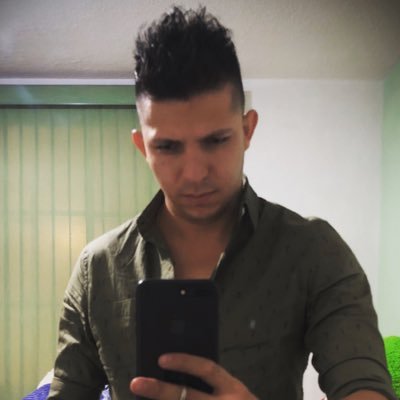 Profile Picture of Carlos Márquez ® (@krlos2069) on Twitter