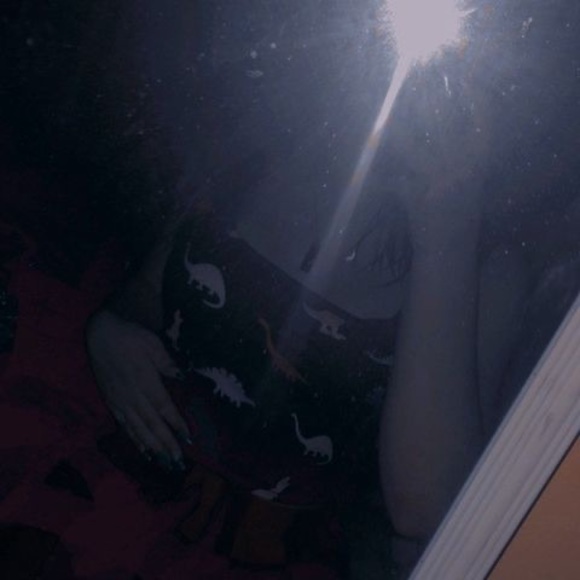 Profile Picture of Carlie Taylor (@carlietaylor429) on Poshmark