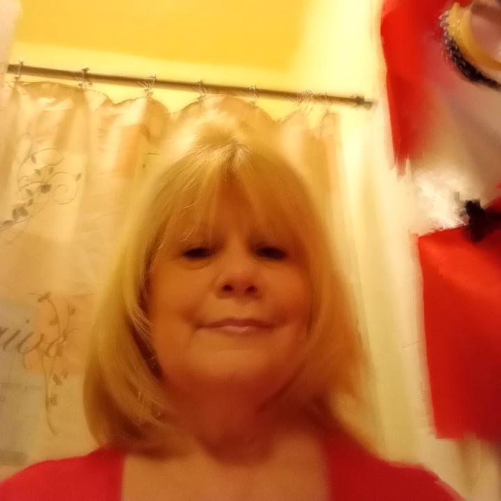 Profile Picture of user5262297370325 (@debbiewarner549) on Tiktok