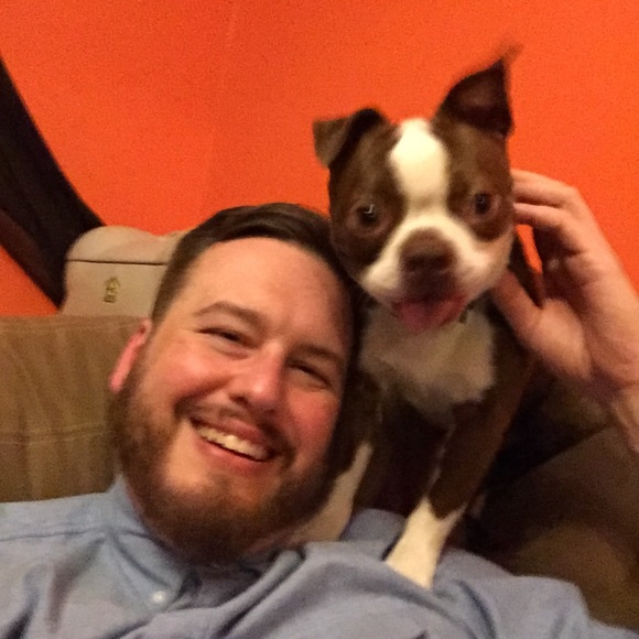 Profile Picture of Jonathan Ives (@djwigs) on Poshmark